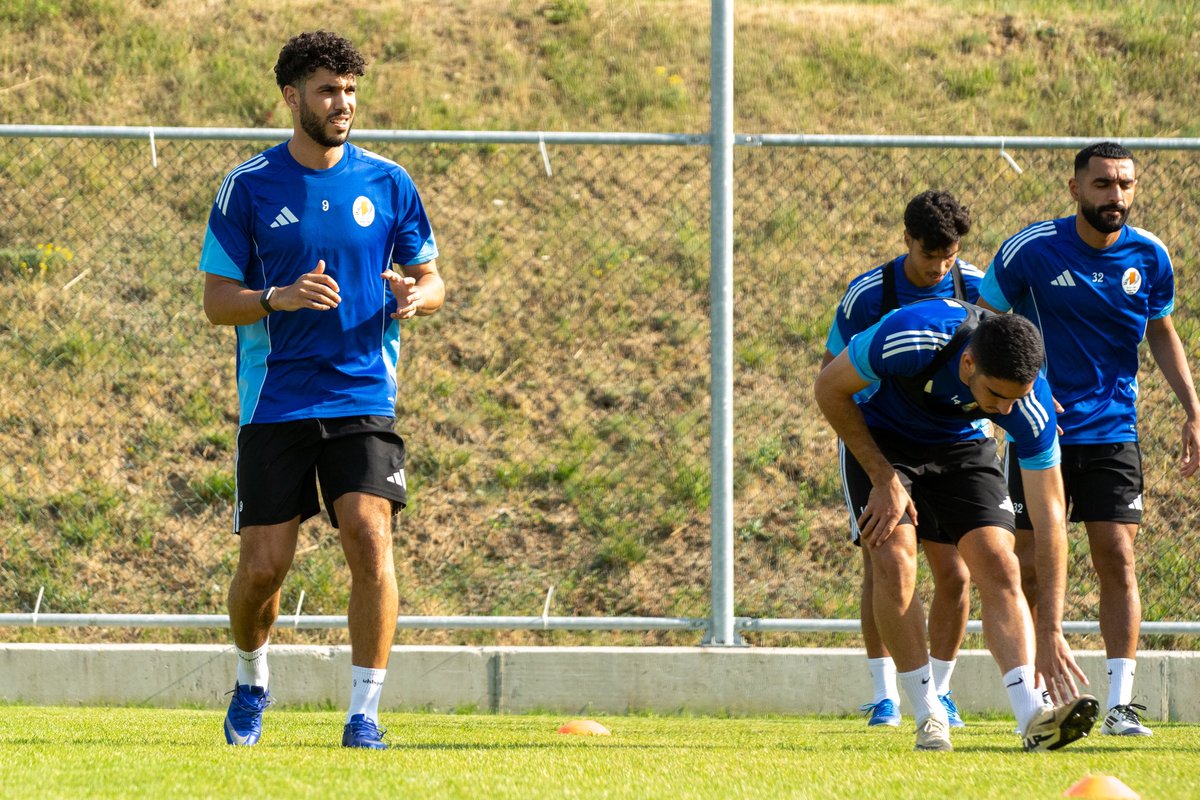 البركان يواصل تحضيراته في اليوم التاسع من معسكر صربيا

🟠الحصة التدريبية المسائية خُصصت للجوانب التكتيكية، مع تركيز على أسلوب اللعب وجمل فنية متنوعة استعدادًا للموسم الجديد