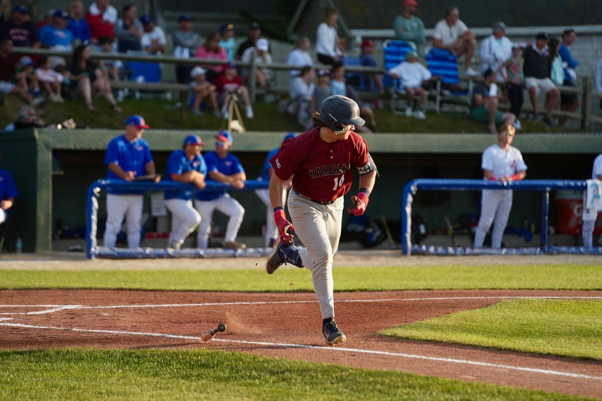 WarehamGatemen's tweet image. Golden Hour early pictures from Chatham! ☀️
#GuardTheGate #GoGatemen