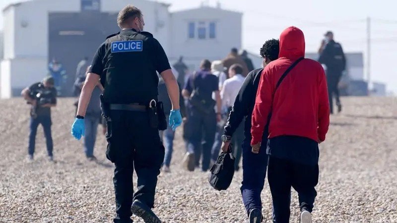 jonminney24's tweet image. UK to use AI to stop adult migrants posing as children
bbc.co.uk/news/articles/…