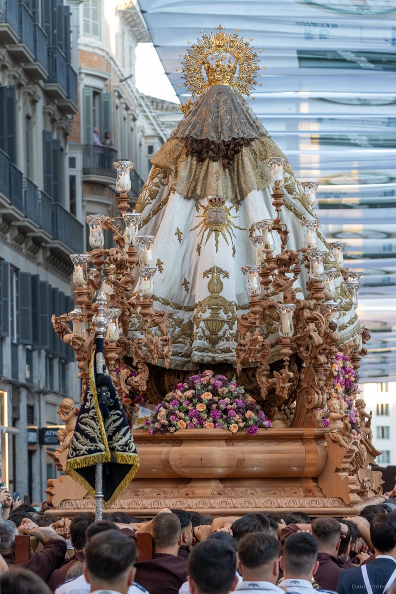 Carmen Coronada | Procesión de Alabanza 2025.

<a href="/CarmenPerchel/">Carmen del Perchel</a> #CofradíasMLG