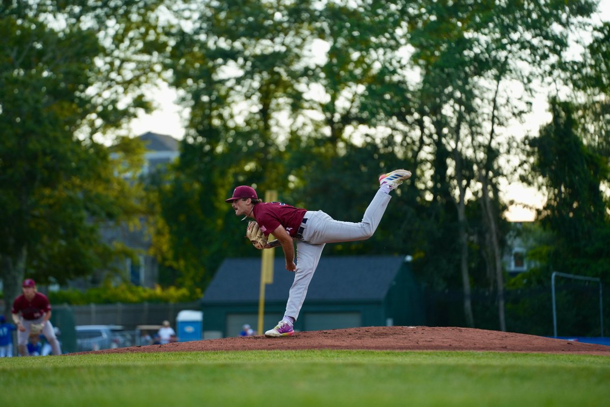 WarehamGatemen's tweet image. Golden Hour early pictures from Chatham! ☀️
#GuardTheGate #GoGatemen