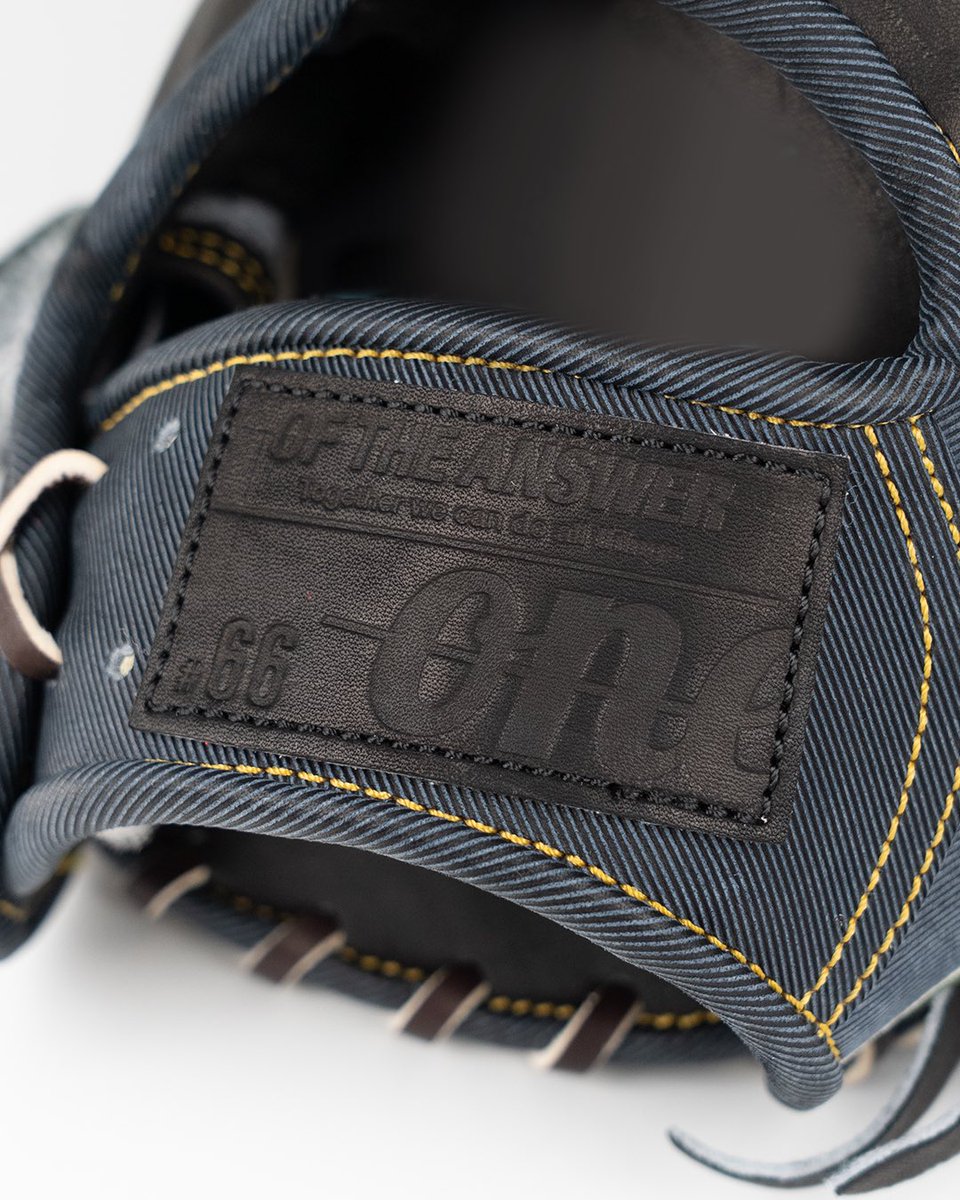 【抽選販売世界10個限定】
#66(ブラック) THE ONE DENIM AUTHENTICS（シリアルNo.付き）

モデル#66
強い送球を生み出す捻りタイプ

#万波中正