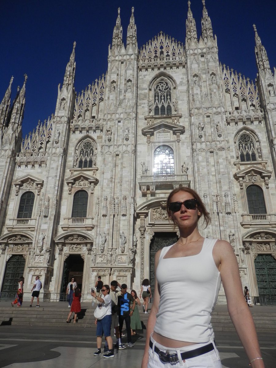 jakewoolf's tweet image. A quick dispatch from the Duomo