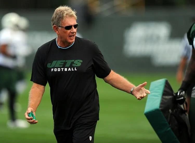 NYJetsTFMedia's tweet image. Former #Jets ST coach Mike Westhoff will be arriving in the coming days for a visit, per @RichCimini
Chris Banjo, our current ST coach, is one of his proteges