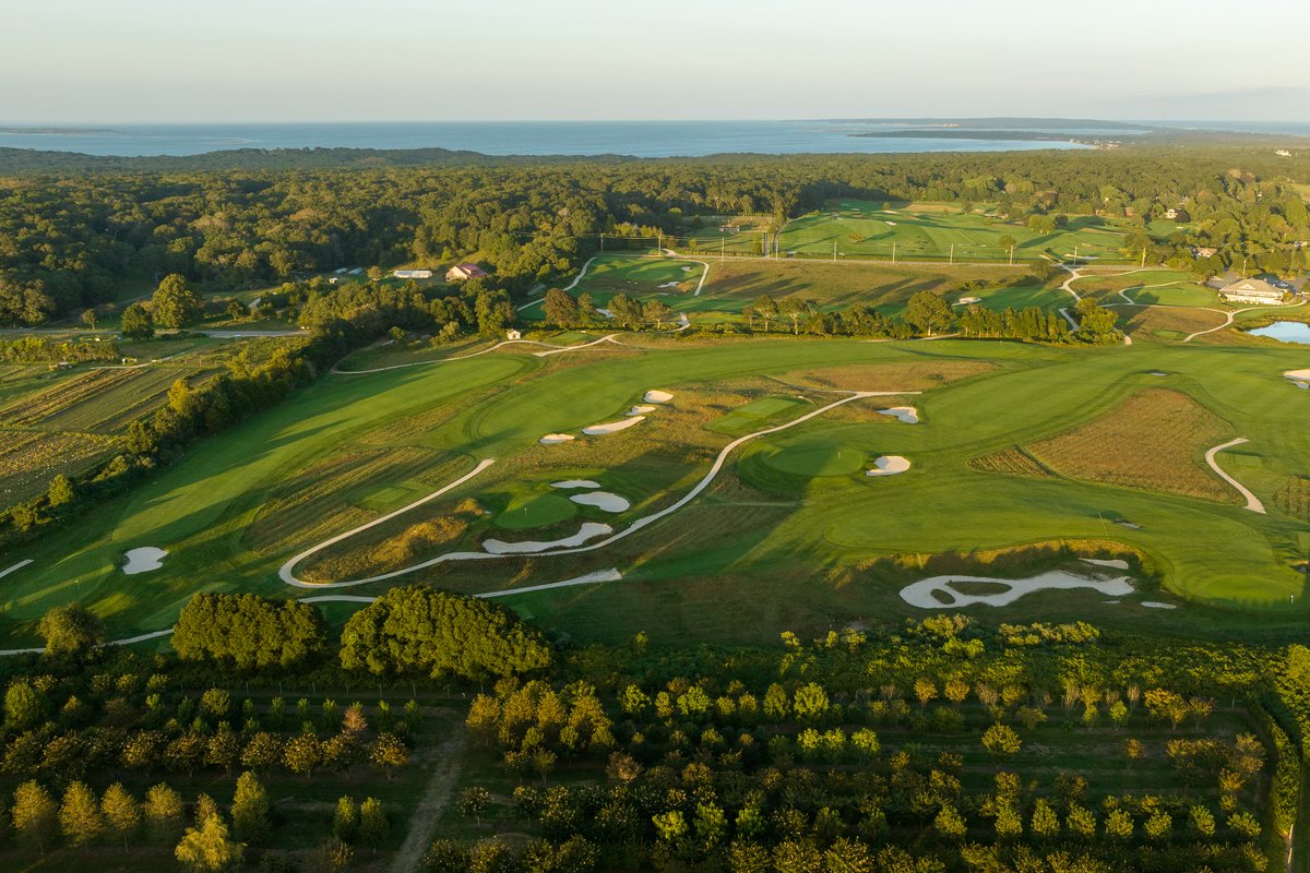 MGA1897's tweet image. Amagansett Golf Club in the Hamptons had the good fortune to hire an unknown designer named Gil Hanse in 2000, and the relationship is still paying dividends.
Full Story: hubs.la/Q03ykPRP0