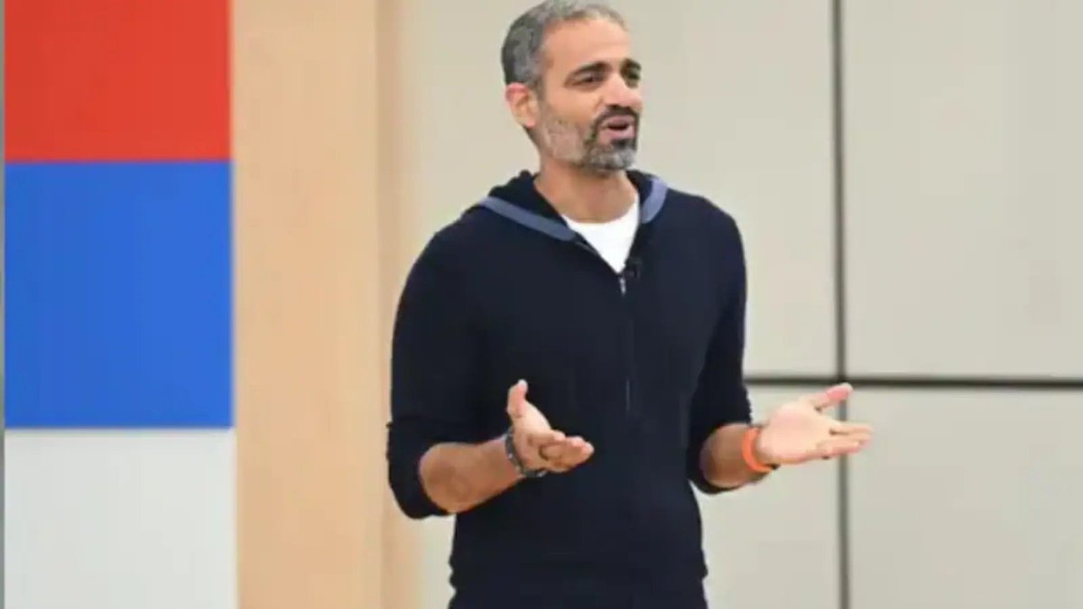t0b1a5_c's tweet image. Google&apos;s Sameer Samat advises engineers: go beyond degrees-continually learn, build AI and teamwork skills, focus on user needs, and adapt to thrive in today&apos;s tech world!   news18.com/education-care…