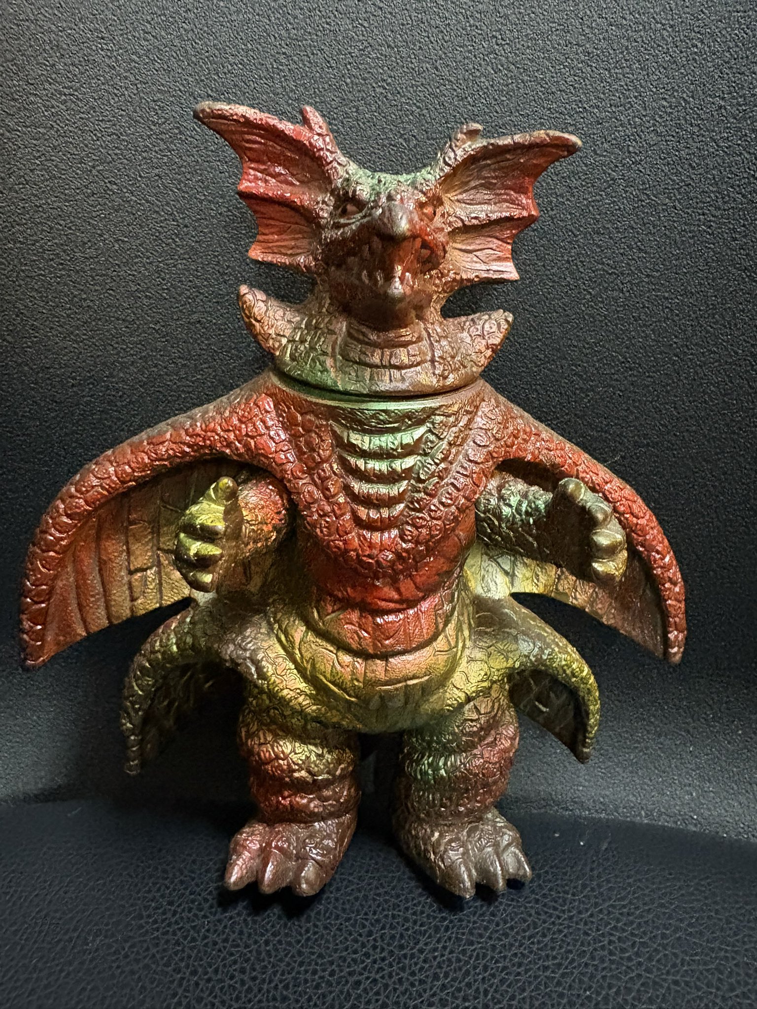 ノイズラー　キングザウルス　ソフビ ノイズラー キングザウルス ソフビ - メルカリ