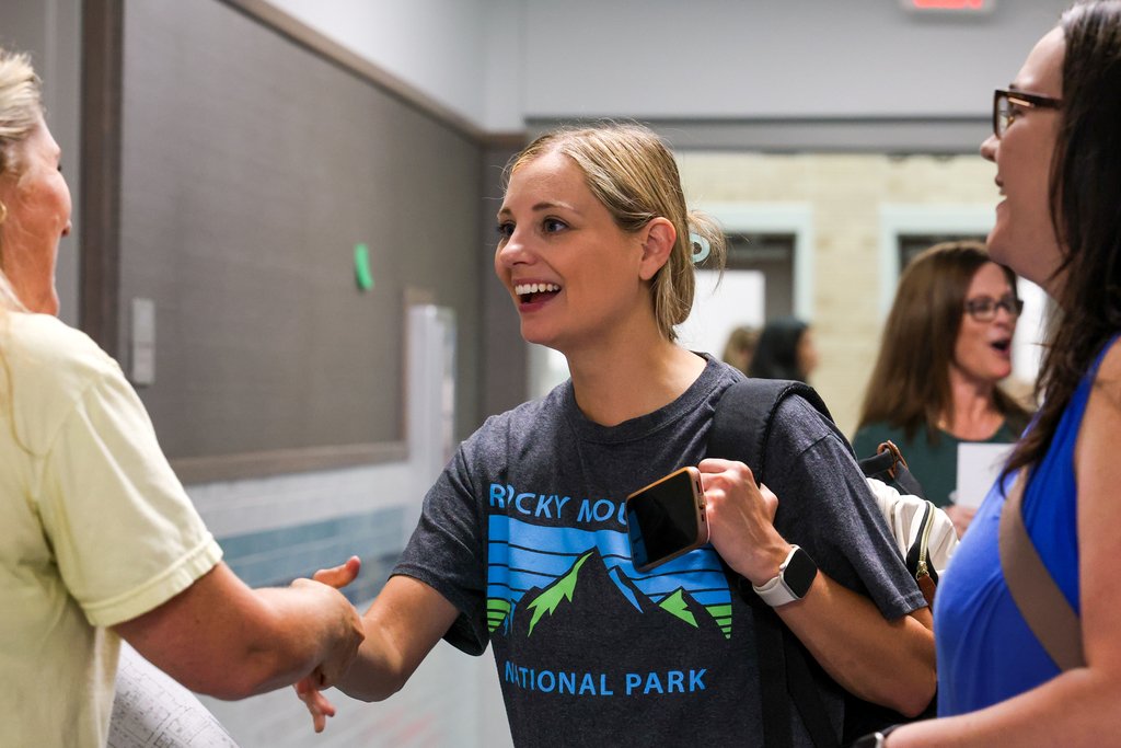 ProsperISD's tweet image. π« Welcome Home, Smothermon Elementary Staff! πβ¨
This morning, the Smothermon team began writing the first chapter of their school's storyβexploring classrooms and walking the halls! Just three more weeks until the first day for our Smothermon Storytellers! ππ