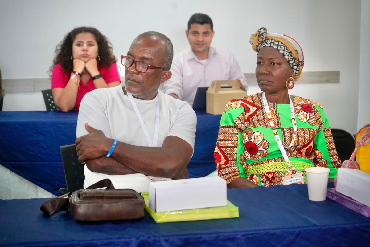 Allí se trabajó la Resolución 051/2025 de expedición de lineamientos técnicos, administrativos y condiciones mínimas para el PAE, en establecimientos educativos  etnoeducativos oficiales con población de comunidades negras, afrocolombianas, raizales y palenqueras.