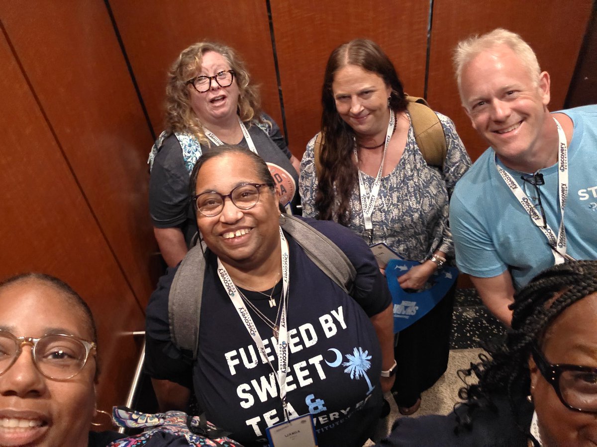 So the past 2 days have been awesome.  First time attending Discovery Education DENSI.  First time meeting some awesome DE people. <a href="/DiscoveryEd/">Discovery Education</a>  #DENSI2025 #DENStars