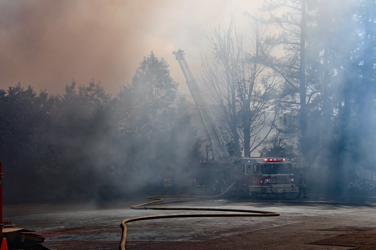 News Chaser (@1stduemedia) on Twitter photo June 30th in Surrey - Crews responded to a 3-alarm townhouse fire on 144th St off 72nd Ave. <a href="/Local1271/">Surrey Fire Fighters</a> <a href="/SafetekProfire/">Safetek Profire</a> <a href="/bcpffa/">BCPFFA</a> <a href="/IAFFCanada/">IAFF Canada Fire Fighters - Pompiers AIP Canada</a> June 30th in Surrey - Crews responded to a 3-alarm townhouse fire on 144th St off 72nd Ave. <a href="/Local1271/">Surrey Fire Fighters</a> <a href="/SafetekProfire/">Safetek Profire</a> <a href="/bcpffa/">BCPFFA</a> <a href="/IAFFCanada/">IAFF Canada Fire Fighters - Pompiers AIP Canada</a>
