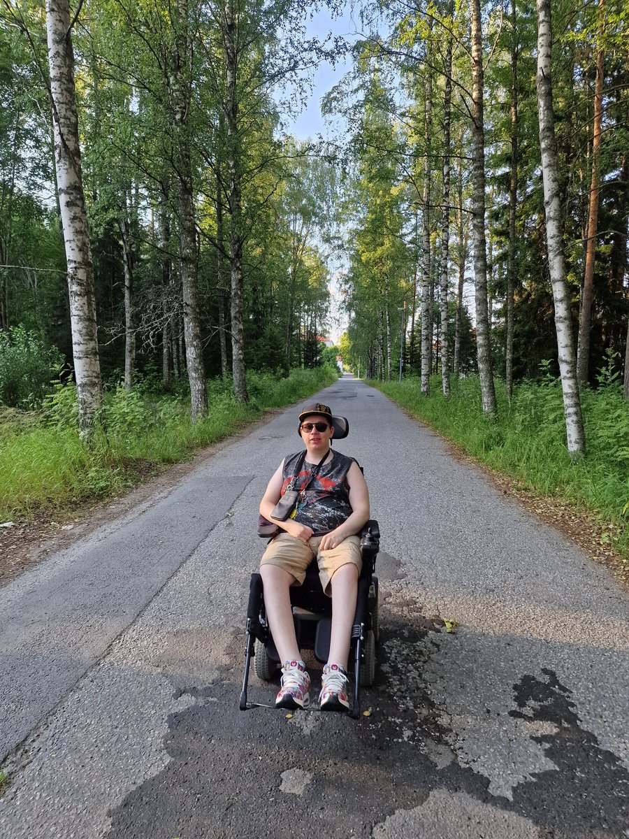 Good morning, and I hope you are having a happy Wednesday ☕️🌞🙏🏼🙋🙃🇫🇮🤓🤣👏🏼👌🏻🤠👋🏻👻🤔