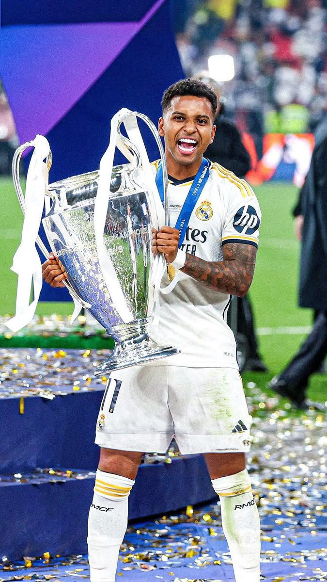 Diaz is likely departing Liverpool this summer as per <a href="/PSierraR/">Pipe Sierra</a>. 

Rodrygo is the number one target to replace him as per <a href="/JacobsBen/">Ben Jacobs</a>, <a href="/Santi_J_FM/">Santi Aouna</a>, <a href="/IanDoyleSport/">Ian Doyle</a>.

However, if a deal were to be struck, Rodrygo himself has to agree to leave Real Madrid which isn’t guaranteed.