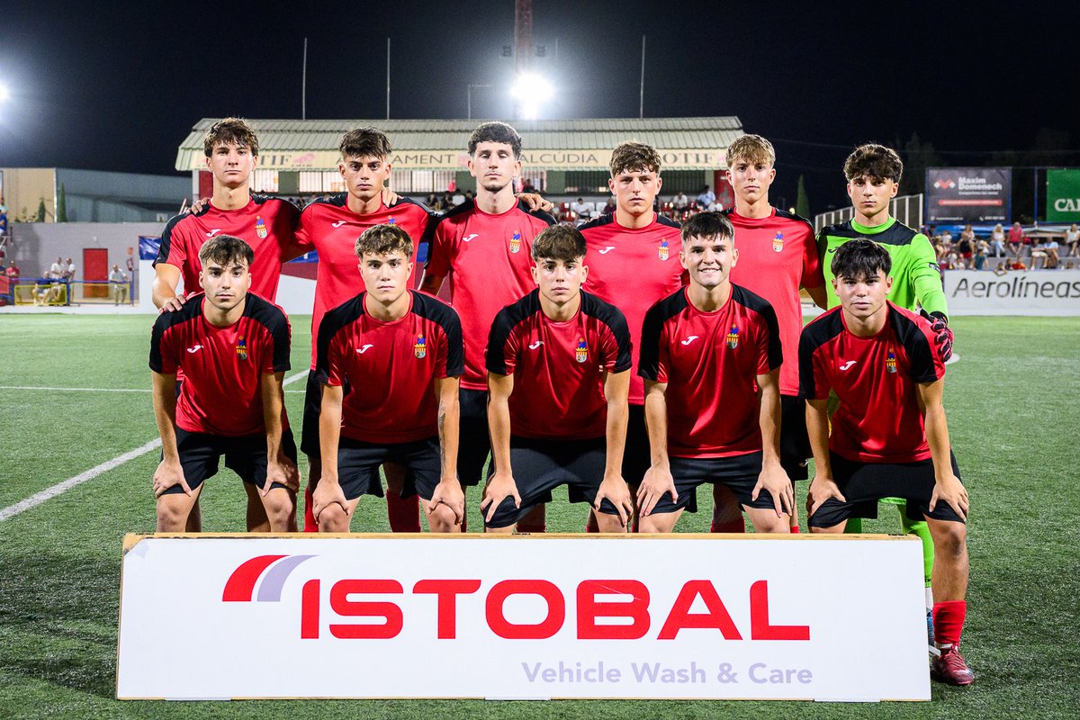 Cotif's tweet photo. 𝗨𝗻 𝗵𝗲𝗿𝗼𝗶𝗰𝗼 𝗔𝗹𝗯𝗼𝗿𝗮𝘆𝗮 𝗨𝗗 𝗲𝗹𝗶𝗺𝗶𝗻𝗮 𝗮 𝗩𝗲𝗻𝗲𝘇𝘂𝗲𝗹𝗮 𝘆 𝗮𝗯𝗿𝗮𝘇𝗮 𝗹𝗮𝘀 𝘀𝗲𝗺𝗶𝗳𝗶𝗻𝗮𝗹𝗲𝘀 𝗱𝗲𝗹 𝗖𝗢𝗧𝗜𝗙 (𝟭-𝟬)🥜🇻🇪

➕ℹ️ https://t.co/ZSbg1R93Nl https://t.co/7dyZLhbv10