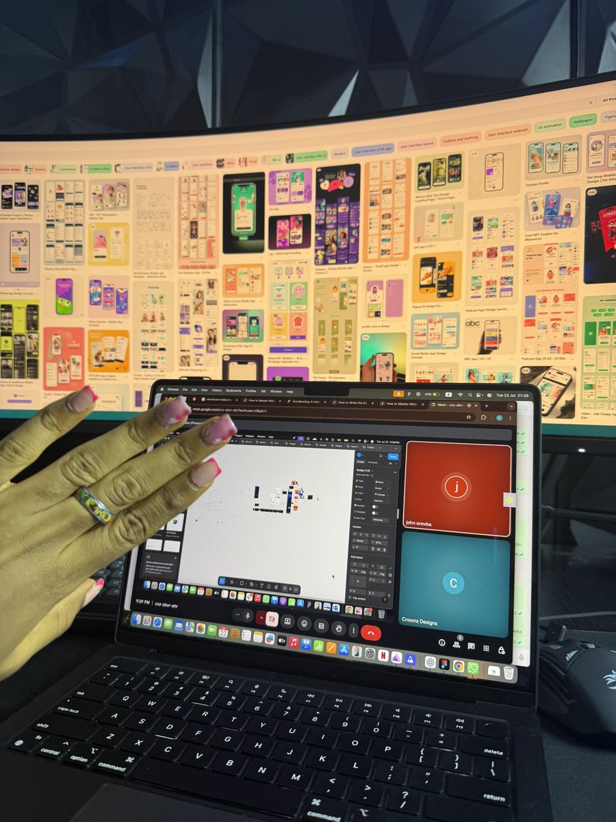 Crownzdesigns's tweet image. What a day 🥹

Special shoutout to @orevbajohn_ thank you for always coming through. You really can’t do design alone 😊