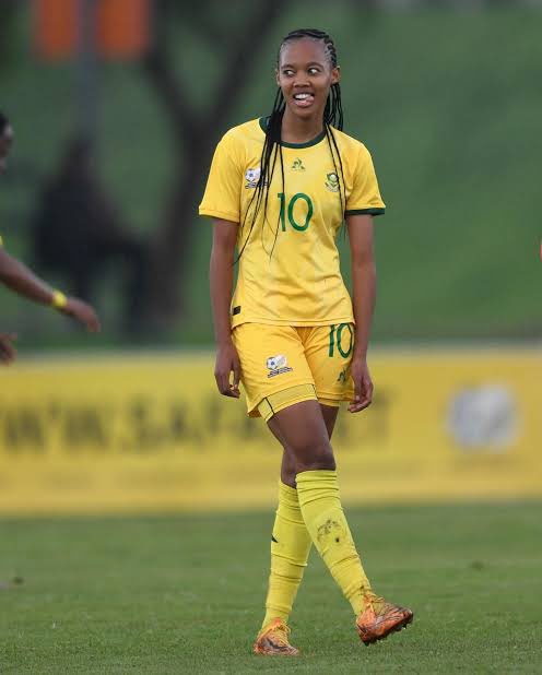 TakaTina1's tweet image. My loyalty remains here at Banyana banyana
My Themba Zwane in female mode😍
#WAFCON2025 #wafc