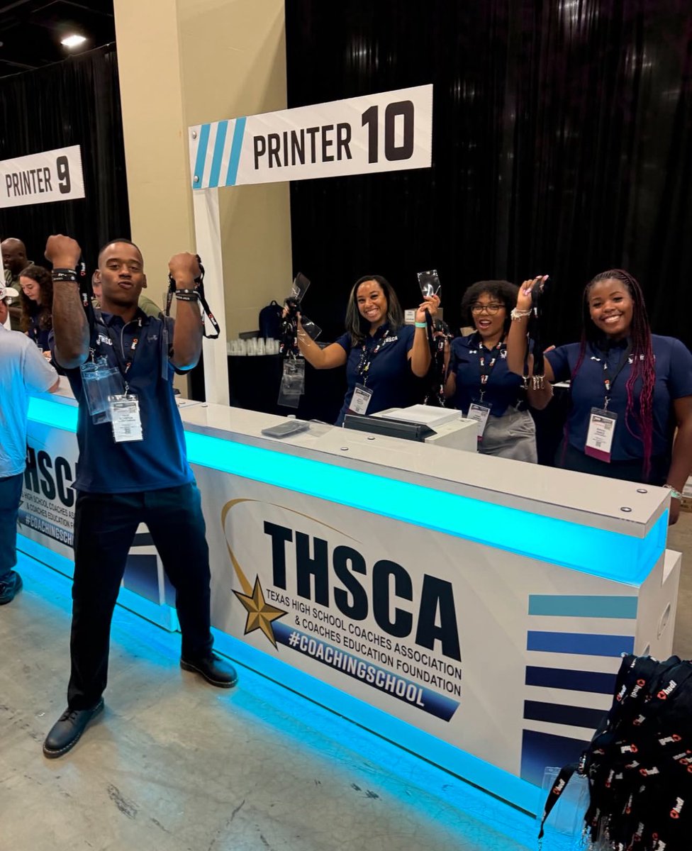 malikboynton2's tweet image. Overly thankful for a great time down at Coaching School.
@THSCAcoaches hosted the BEST Coaching Event in the Nation!
- 18,000+ Coaches
- EVERY FBS Head Coach in the State
- Abundant opportunities to learn
- A-Class people who look to share and collaborate!!!