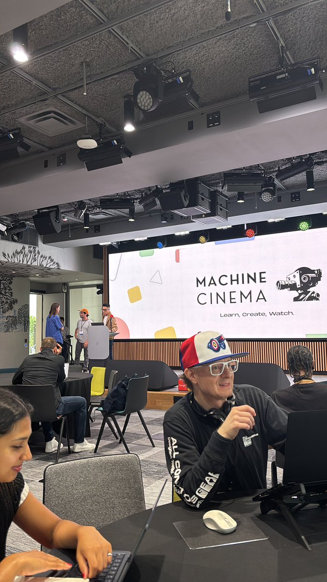 jerrod_lew's tweet image. Incredible event with @MachineCinemaAI and @GoogleLabs in NYC.
Using Veo 3 we had 2 hours to create a video about the city!
Going to share our results soon!