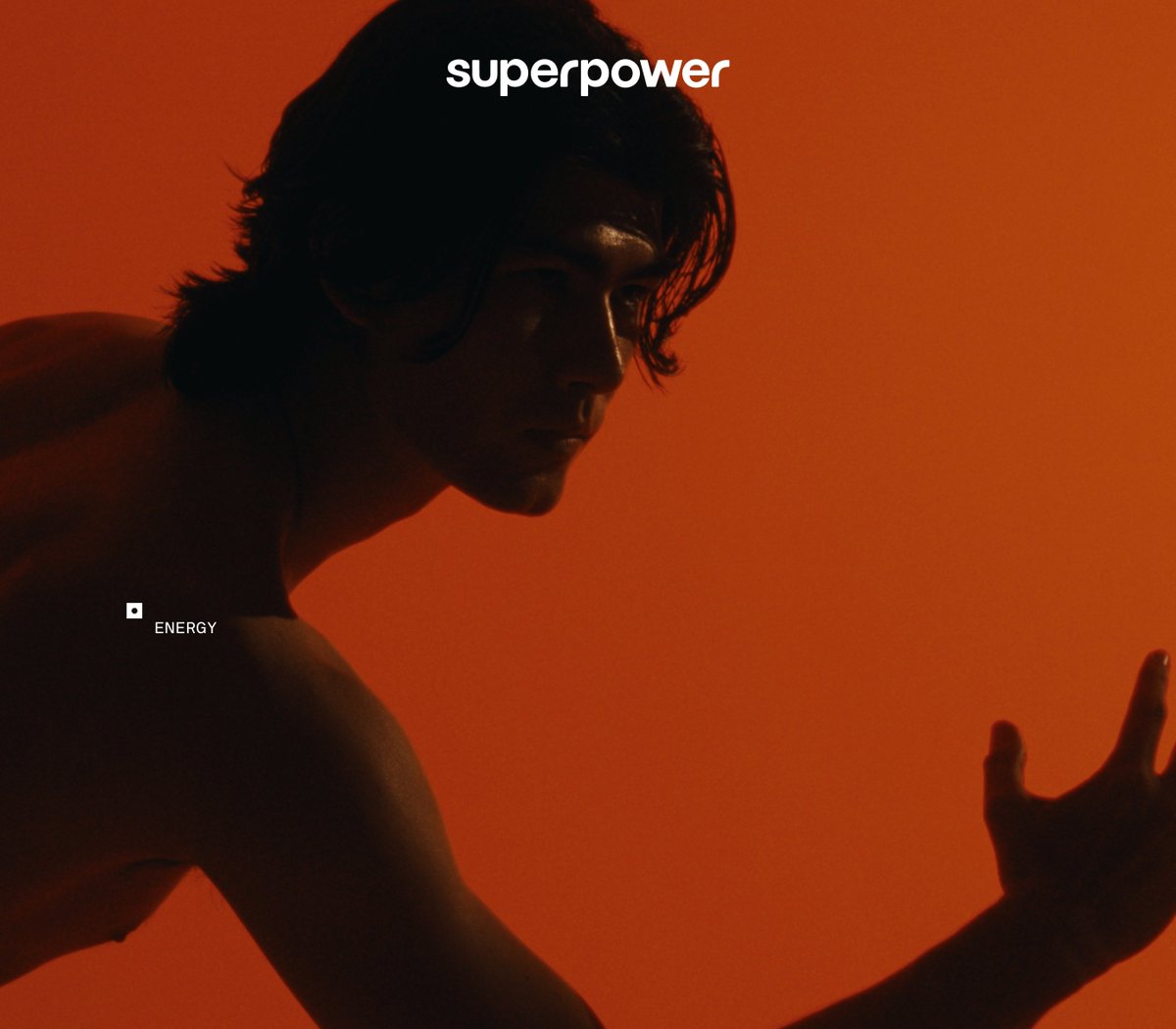 _hannahahn's tweet image. As efficient as AI is for brand production... there's nothing quite like raw photos that captures the human body @superpower