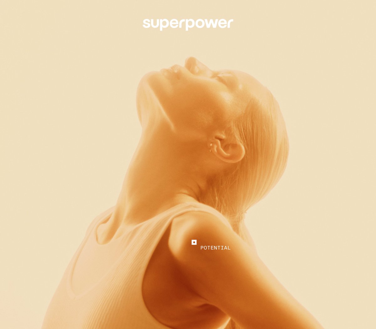 _hannahahn's tweet image. As efficient as AI is for brand production... there's nothing quite like raw photos that captures the human body @superpower