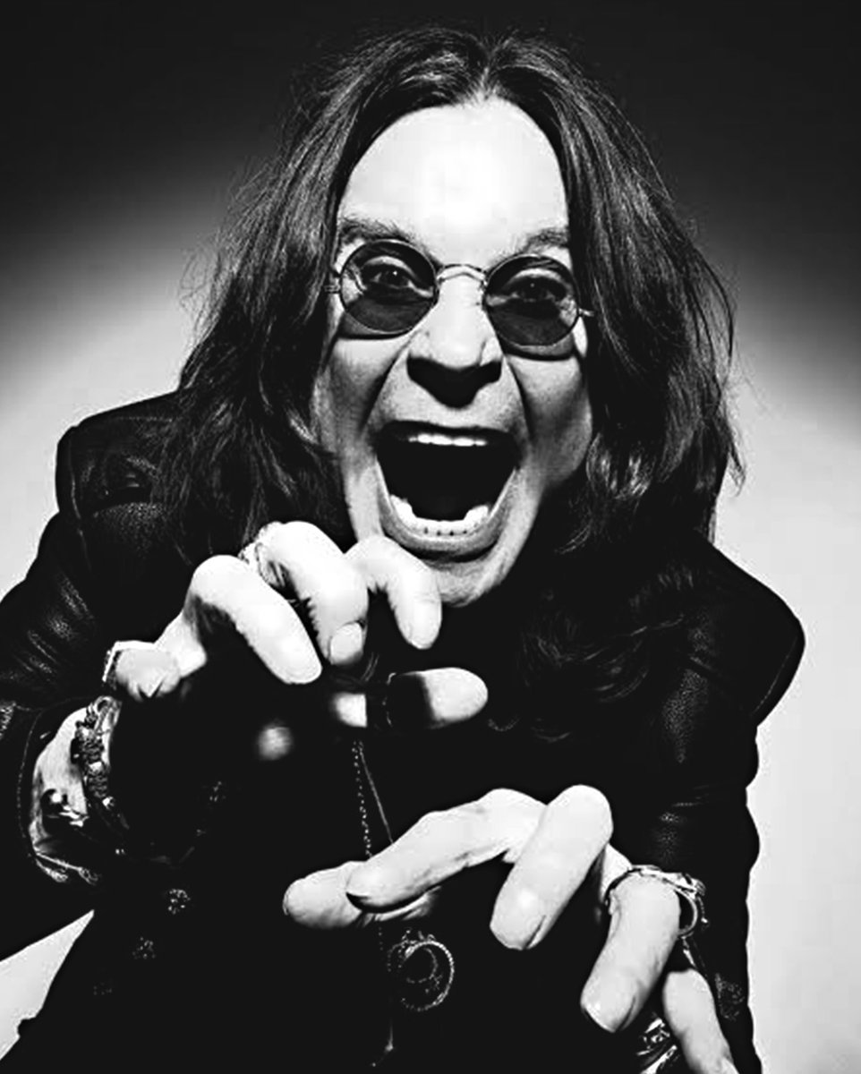 Sisters Doll (@sistersdoll) on Twitter photo RIP <a href="/OzzyOsbourne/">Ozzy Osbourne</a> 🙏
Absolutely heartbroken today.
Thank you for your music that will live in our hearts forever….
🖤🦇 RIP <a href="/OzzyOsbourne/">Ozzy Osbourne</a> 🙏
Absolutely heartbroken today.
Thank you for your music that will live in our hearts forever….
🖤🦇