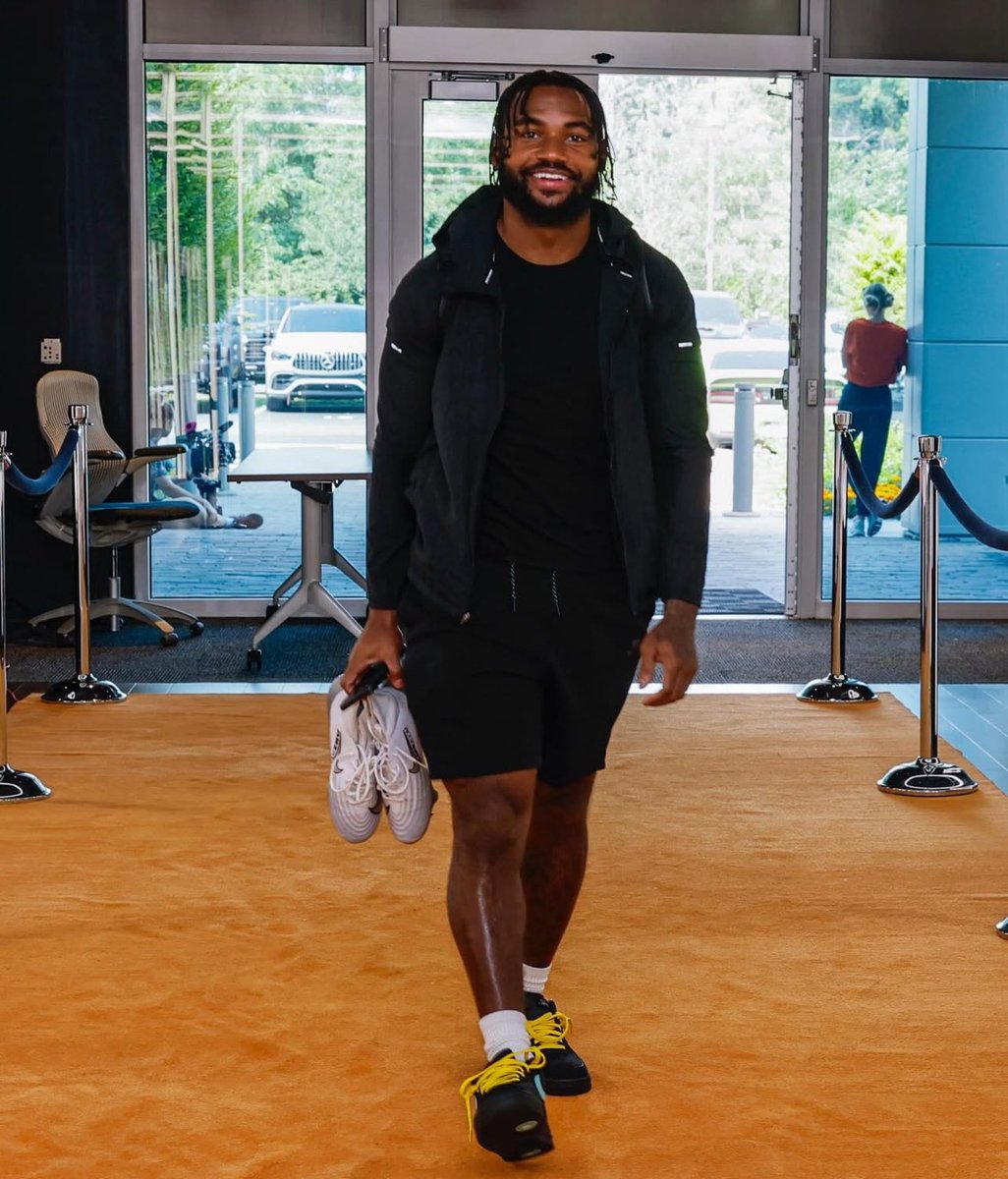 Looking forward to seeing what RB D’Andre Swift can do in Year 2 with the Bears.  🔥

📸: <a href="/ChicagoBears/">Chicago Bears</a>