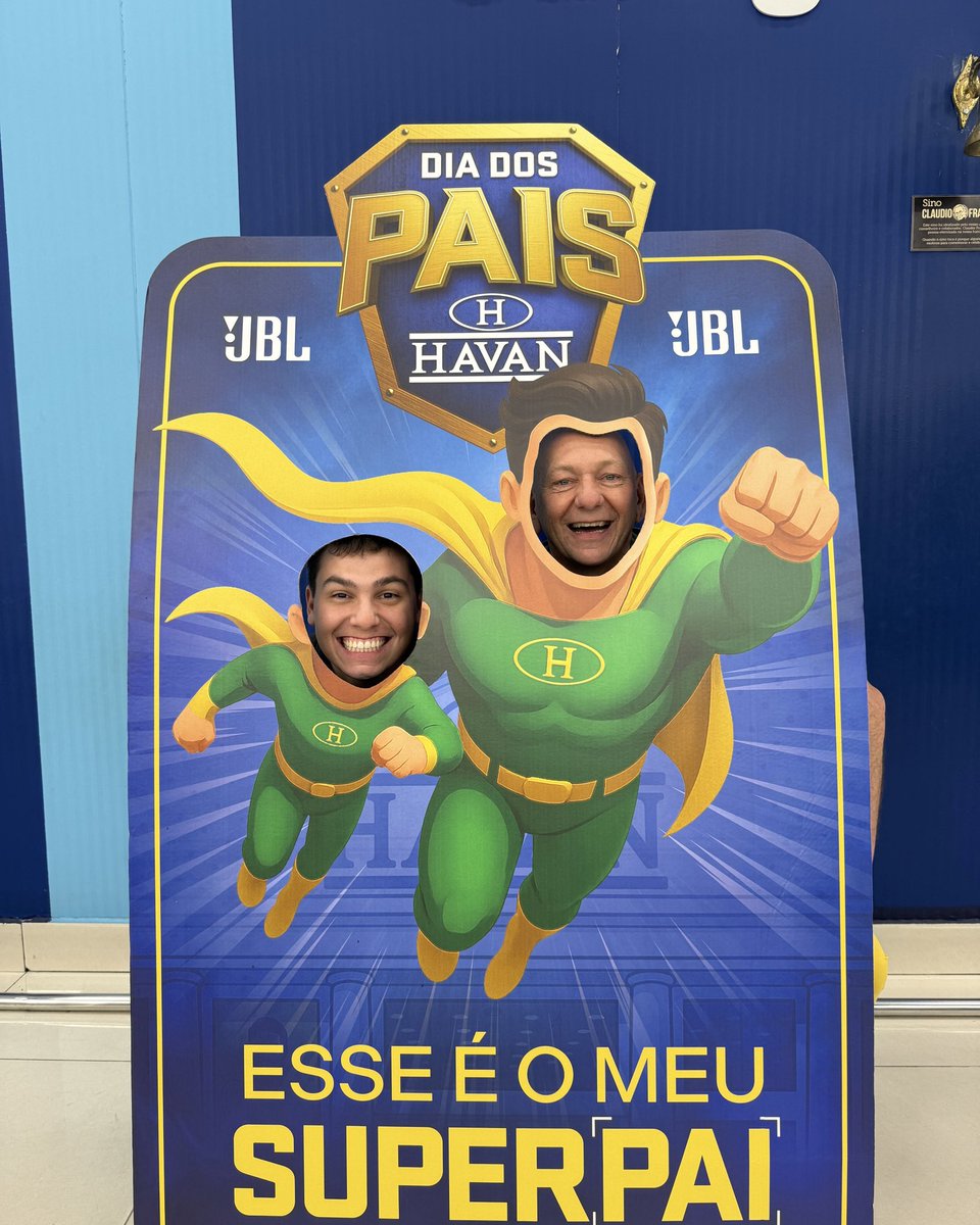 LucianoHangBr's tweet image. Pé na estrada visitando nossas megalojas. Já passamos pelas duas lojas de Jaraguá do Sul e pelas três lojas de Blumenau, todas em Santa Catarina.