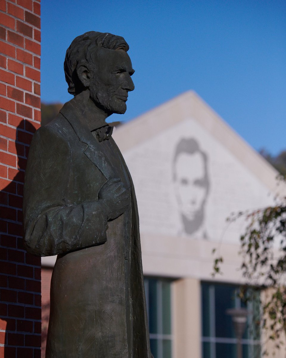 Lincoln Memorial University tweet media