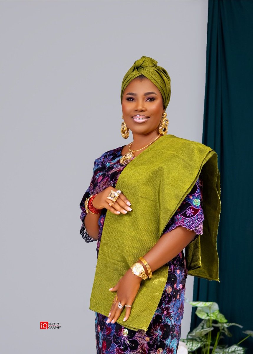 dr_adetountanni's tweet photo. HAPPY HAPPY BIRTHDAY
ANIKE-ADE.

 I LOVE YOU DEEPLY
BABY GEH,WELCOME TO YOUR YEAR OF MORE 
😁🎂🎊🎁🎈🎉🥳🌹💐🥰💃💃 https://t.co/7SQ4KG9iB8