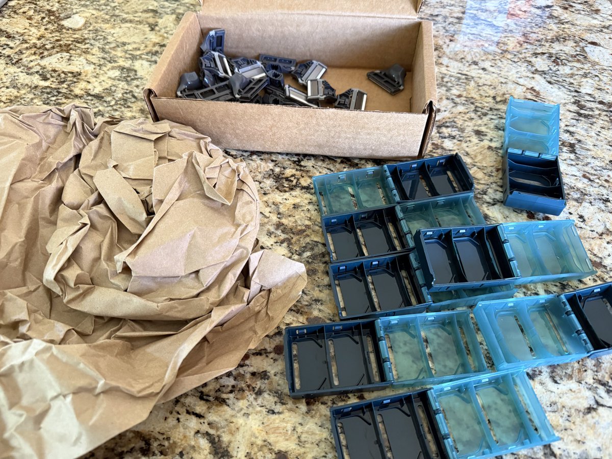 BurgerSnob tweet media