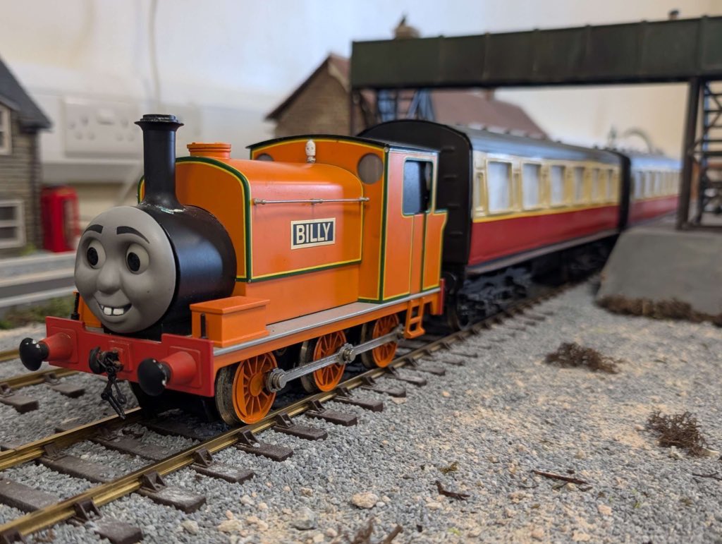 Neil Leighton (10LEIGH10) tweet media