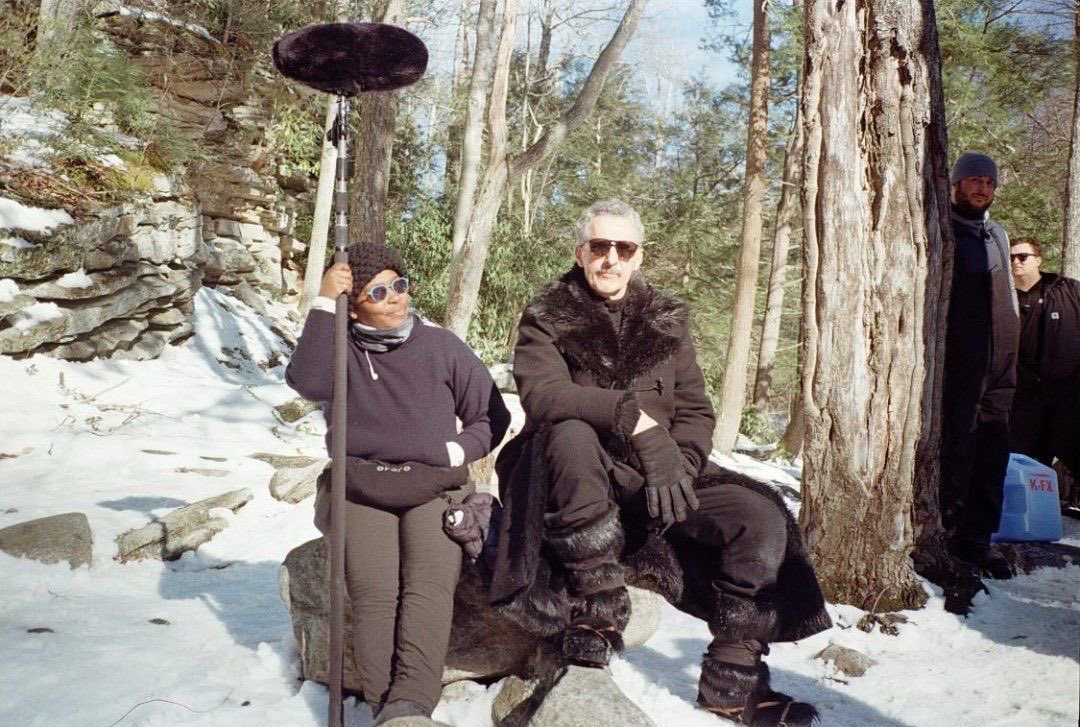 hellynaswife's tweet image. this photo is hilarious bc why does he look like a GIANT next to the boom operator 😭