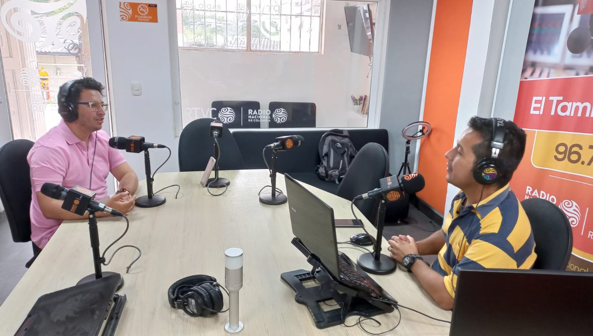 RadNalCo's tweet photo. #Regiones🎙️ En la Emisora de Paz de El Tambo 96.7 FM nos acompañó Brayan Felipe Méndez Llantén, líder juvenil y presidente del Consejo Departamental de Juventud 🗣️

Conversamos sobre los Consejos de Juventud como espacios autónomos de participación, concertación y control ciudadano.🙌🔥