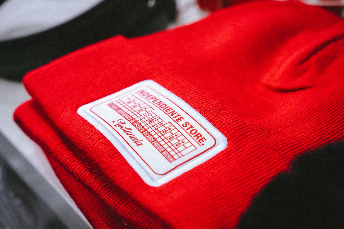 Store_CAI's tweet image. Completá tu outfit y vestí nuestros colores, con los gorros de lana.

Encontralos en independientestore.com.ar 😎

3 y 6 cuotas sin interés | Envíos a todo el país