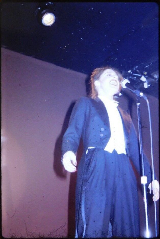 LuPoneHQ's tweet photo. Patti LuPone at Les Mouches, 1980 https://t.co/3EOZ1jMExA