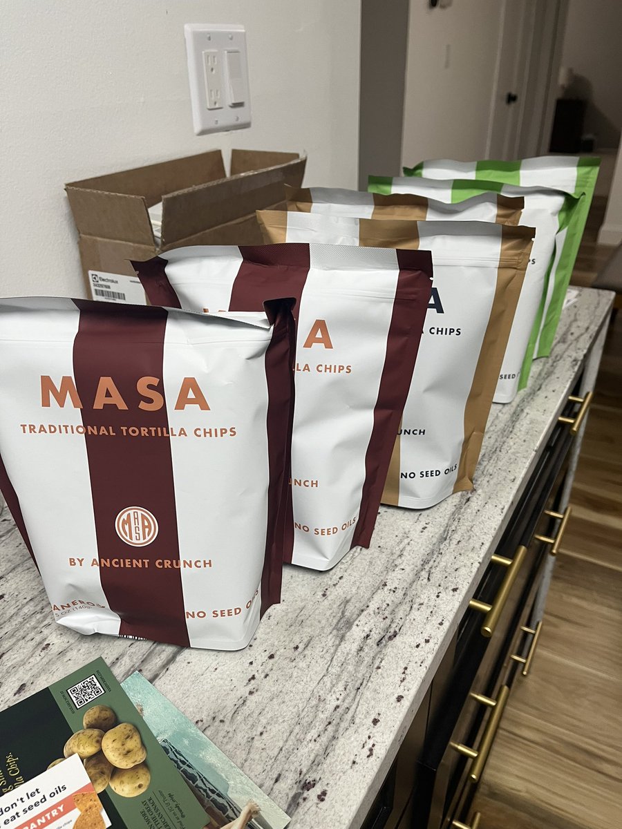 H0ListicLlFE's tweet image. Shoutout to @Masa_Chips variety pack! Healthy snacking never looked so good!
#HealthyLiving #HealthyEating #HealingJourney #chip #tallow