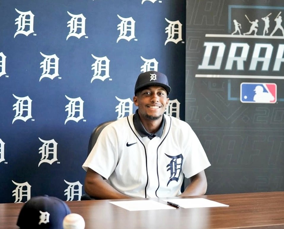 HBCUSports1's tweet image. Kameron Douglas (Outfielder) from Alabama State University signed with the Detroit Tigers