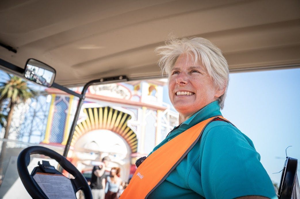 Would you like to help make iconic Melbourne events accessible for everyone? Join our team as a Project Officer. 

We are looking for a Project Officer who can roll up their sleeves, is highly organised and possesses great people skills. 

Apply here travellersaid.org.au/support-us/wor…