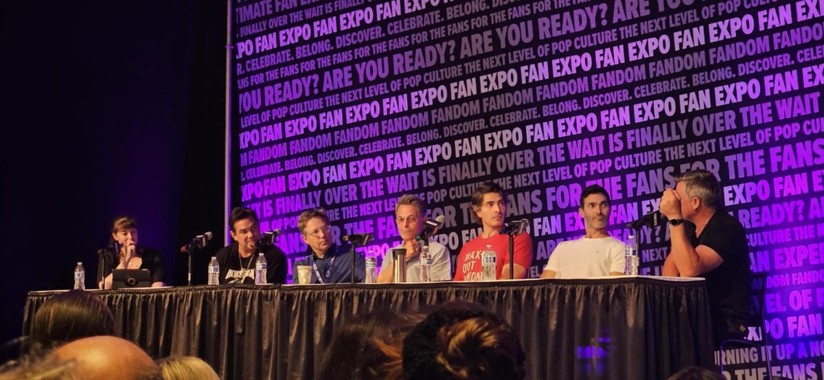 DeanCainUpdates's tweet image. New pics of Dean, George Newbern, Tim Daly, Brandon Routh, Tyler Hoechlin, and Tom Welling from the Superman Q&A panel at Fan Expo Denver on July 5, 2025