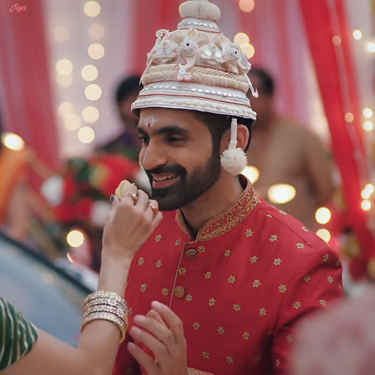 _Jaweria_'s tweet image. Rishi cutie has lo jitna hasna hai 💀 without any reason hi hasna pare ga ab 😭😂
#Jhanak | #ArjitTaneja