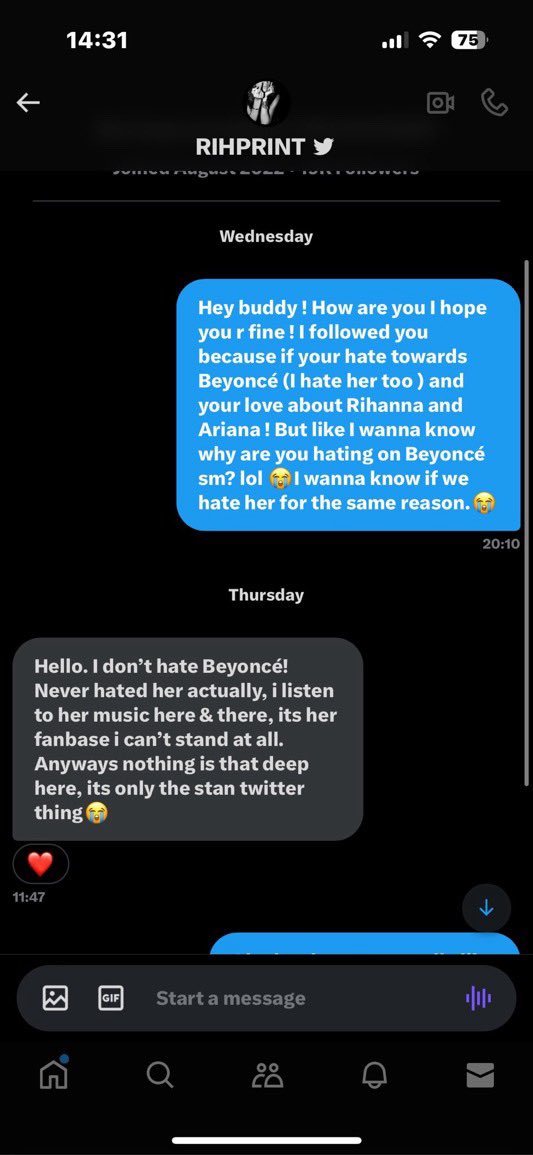 msyonceslay's tweet image. Remember when a hive set khiaprint up? 😂 just forced hate & pretending to love other artists for “hit tweets”