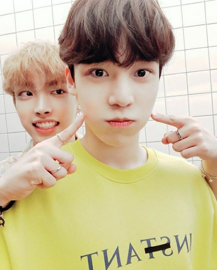 hoh2ong's tweet image. 2018                                                         2023