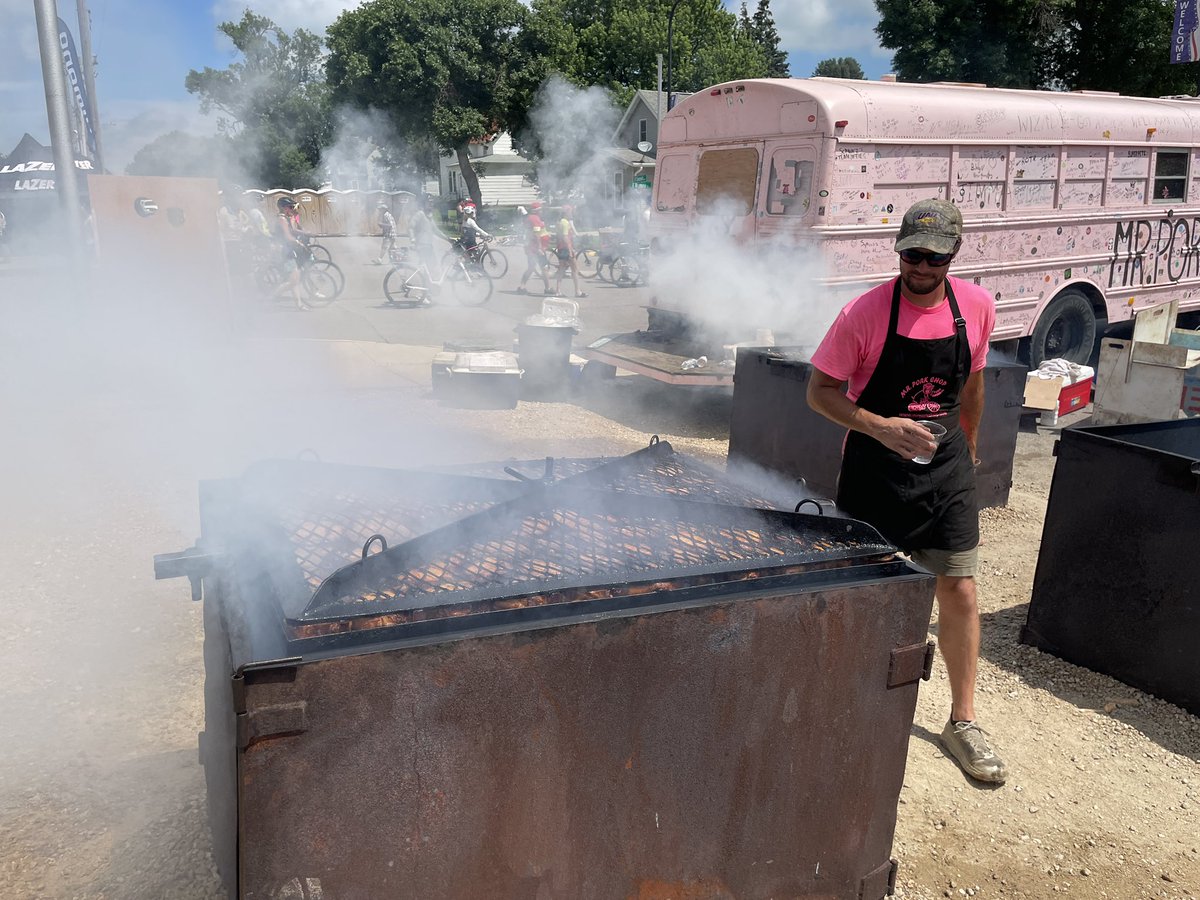 HorsleyScott's tweet image. Our meeting town of Bancroft today is the hometown of the late Mr. Pork Chop — a legendary RAGBRAI tradition.