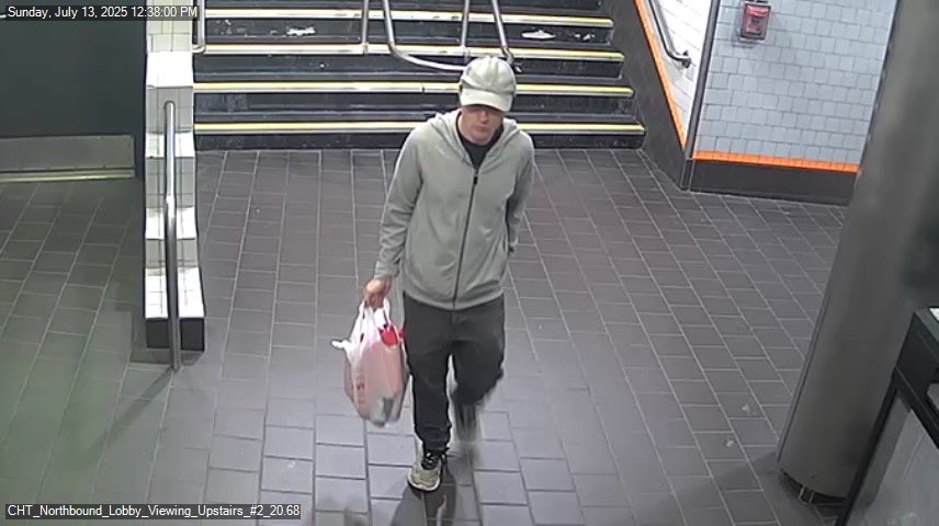 MBTATransitPD's tweet image. ID sought re : False Fire Alarm #MBTA Chinatown Station 7/13 1PM. Recognize this person of interest? Pls contact our CIU at 617-222-1050 w/any info you may have. U can remain anonymous. TY.