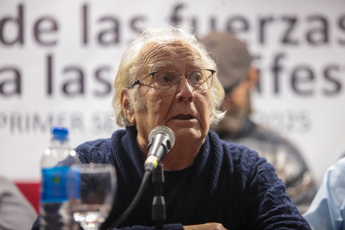 rodoaguiar's tweet image. AHORA!!
EN 2025 SE DUPLICARON LOS HECHOS DE REPRESIÓN DEL 2024!!
EN LA ARGENTINA QUIEREN PRIVATIZAR TODO PERO AL MIEDO LO ESTATIZARON!!
Tenemos que destacar que la Comisión Provincial por la Memoria haya presentado su Informe Semestral sobre la Represión en la Sede de ATE. Si…