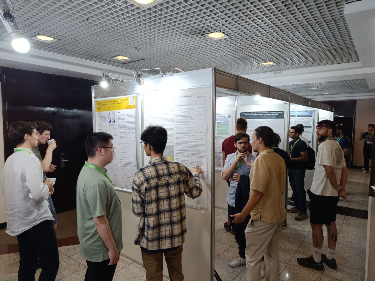 UncertaintyInAI's tweet image. poster session going strong 💪