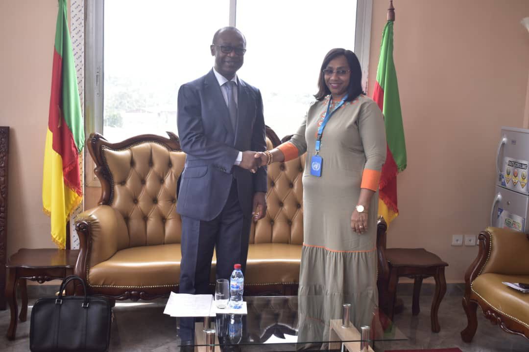 Saoudine08's tweet image. Présente à Bertoua pour le lancement des caravanes CGA du @MINPMEESA. Fière de voir les réfugiés artisans du Village Artisanal mis à l'honneur par le Ministre 🇨🇲. Inclusion, autonomisation, transition vers l’économie formelle : notre partenariat continue !
#AvecLesRéfugiés#Hope#