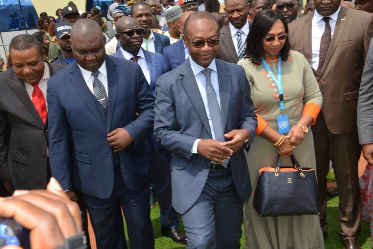 Saoudine08's tweet image. Présente à Bertoua pour le lancement des caravanes CGA du @MINPMEESA. Fière de voir les réfugiés artisans du Village Artisanal mis à l'honneur par le Ministre 🇨🇲. Inclusion, autonomisation, transition vers l’économie formelle : notre partenariat continue !
#AvecLesRéfugiés#Hope#