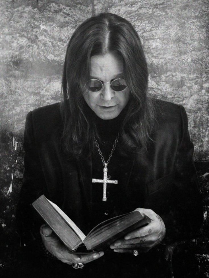 mimue2013's tweet photo. Bye OZZY !!! R.I.P.🎸 https://t.co/pRXbdcQXHm