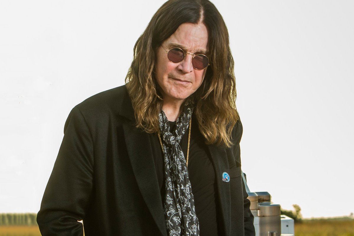 TwoBobTrader's tweet image. Ozzy Osbourne one of Rocks greatest legends has passed #ripozzy